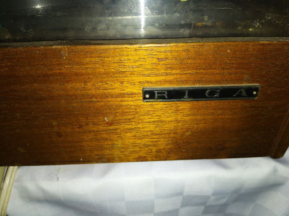 Грамофон Рига 101 гр. Пловдив Център • OLX.bg