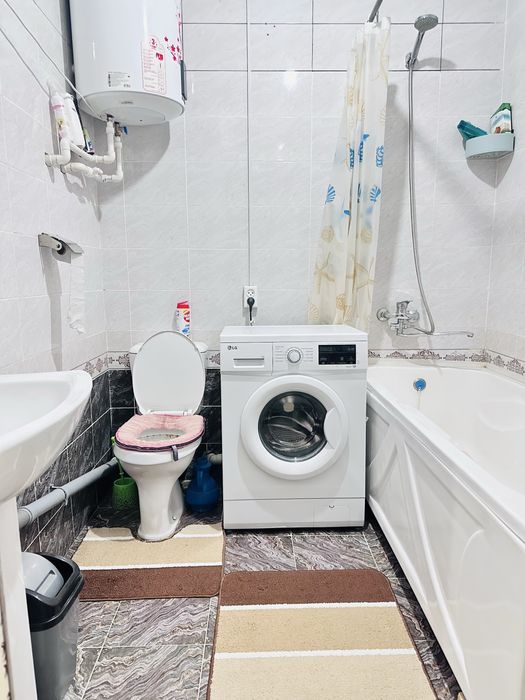 Тарговка Бахор магазин оркаси 3 хонали уй сотувда