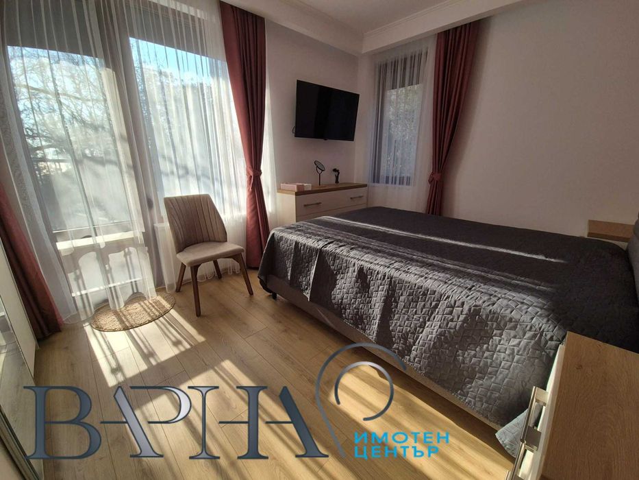 Дава се под наем Двустаен апартамент в к.к. Св.Св. Константин и Елена - 60 кв.м за 548.25 € - Снимка #5