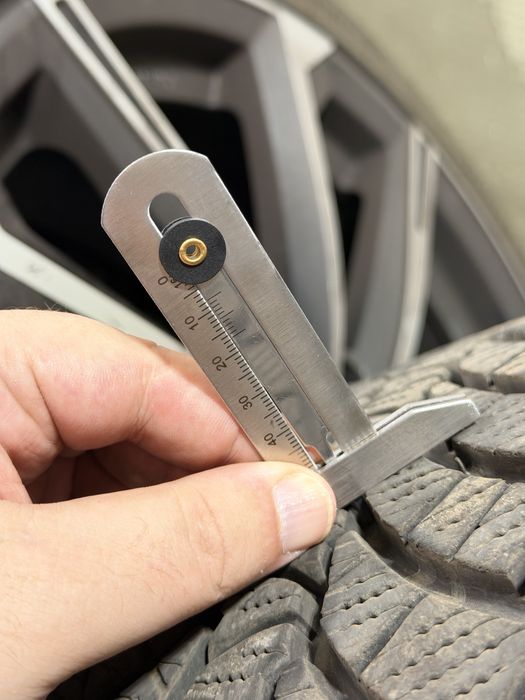 4бр 245/40/19 Kumho WinterCraft WR71 DOT21