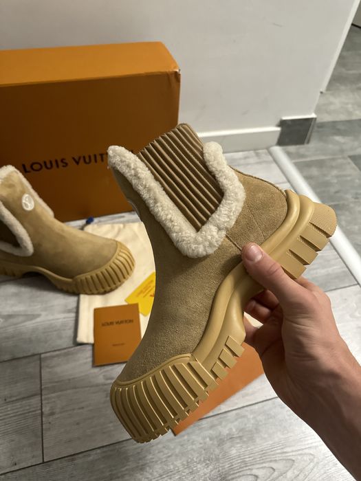 IN STOC | Ghete Louis Vuitton Premium