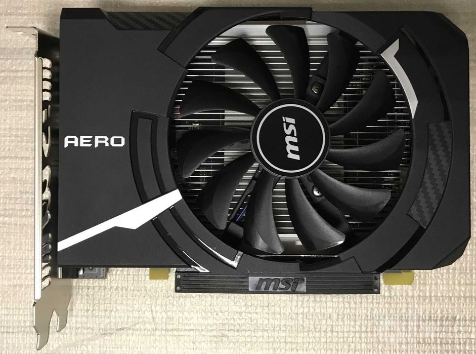 CS2 - RX 550 4GB - AMD - Radeon - DDR5 4096mb
