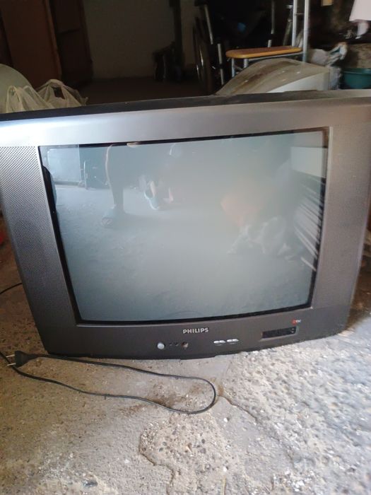 Televizor color Philips 60 cm