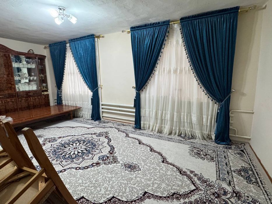 Уй сотилады яанги тошкент ортасидан 8сотик йер + 2 сотик захвати бор