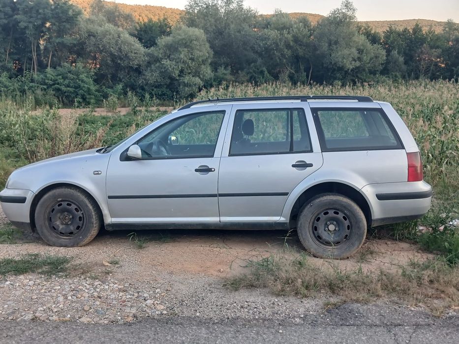 Volkswagen Golf 2001 benzină, 785 € — imagine 2