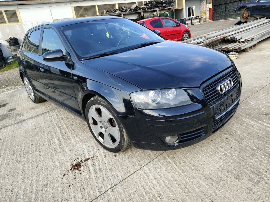 Piese motor BYT cutie KDD interior s linie  planșa navi audi A3 8p