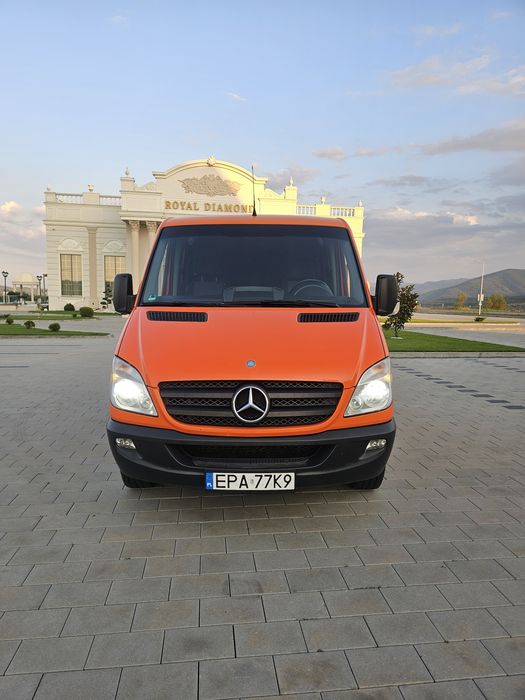 Mercedes sprinter 319 , autoplatformă, iveco daily