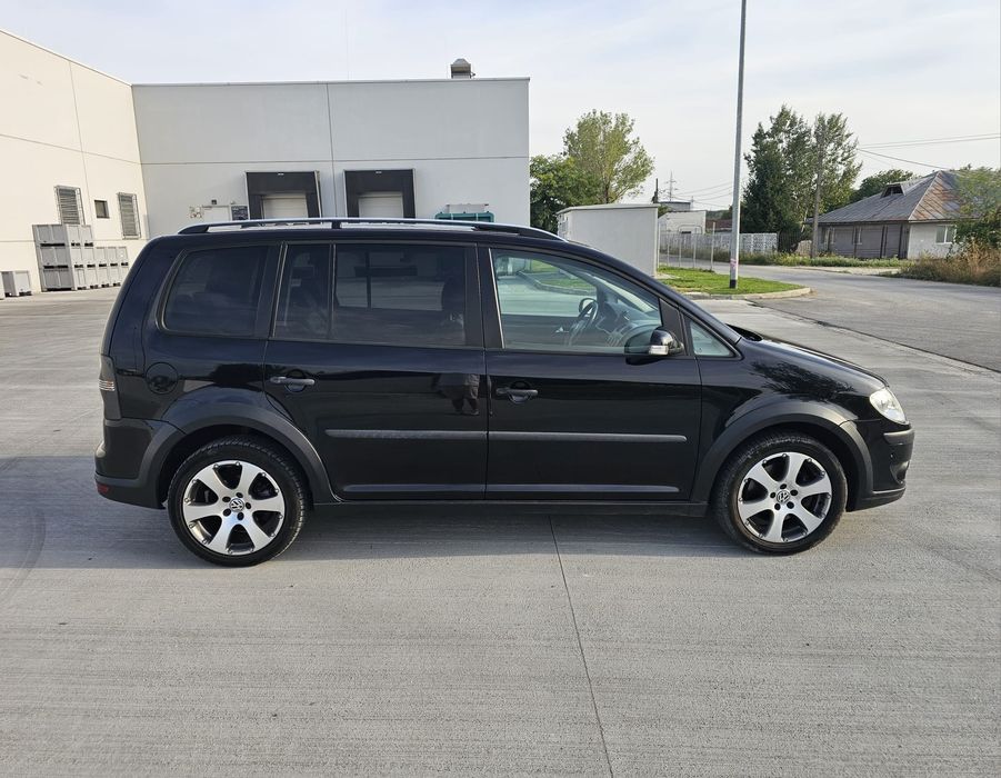 Vw touran cross highline
