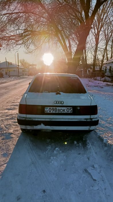 Машина хороший состояние.