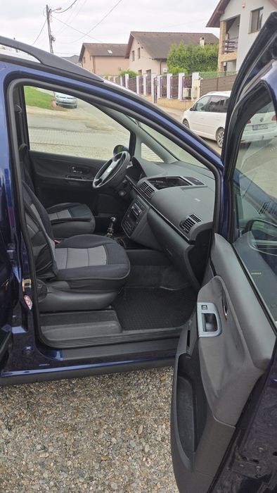 Volkswagen Sharan, 2004, 1.9 d, 7 locuri
