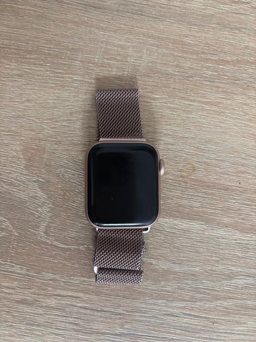 Apple watch 5 series