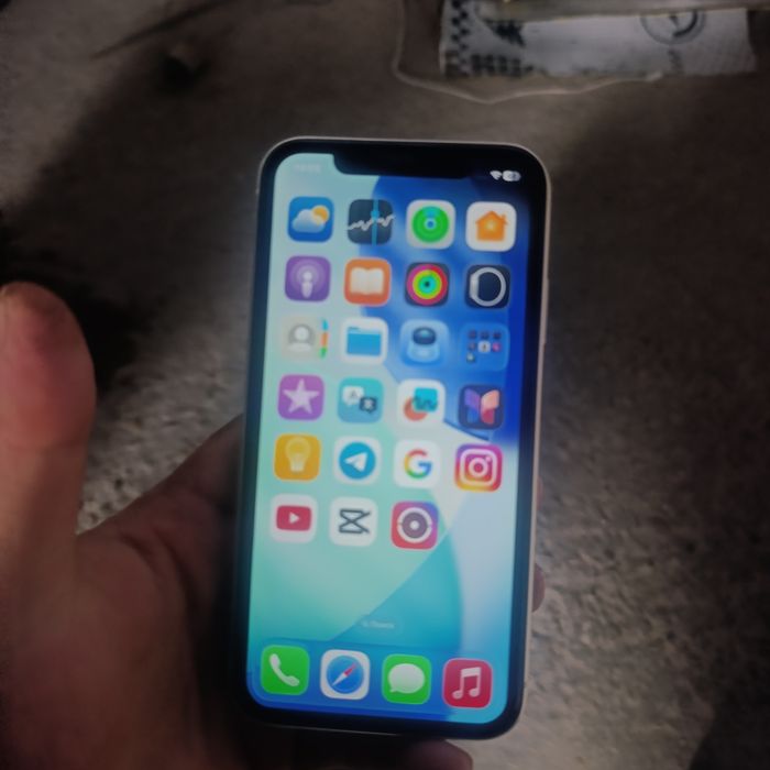 iPhone 11 sotiladi