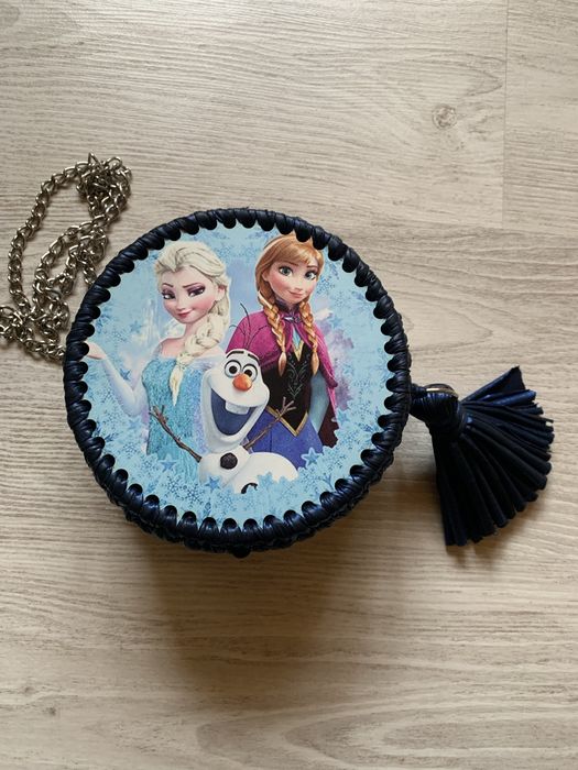 Gentuta cu Elsa si Minni