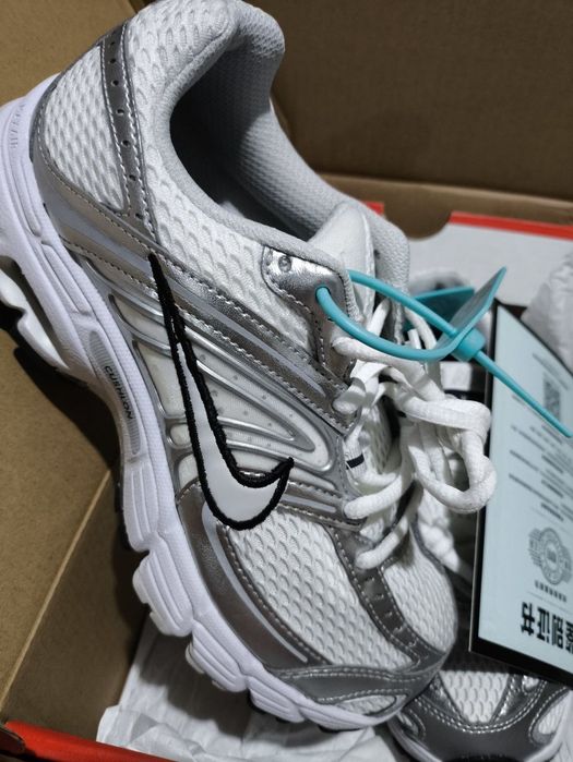 Кроссовки Nike air max moto 2k