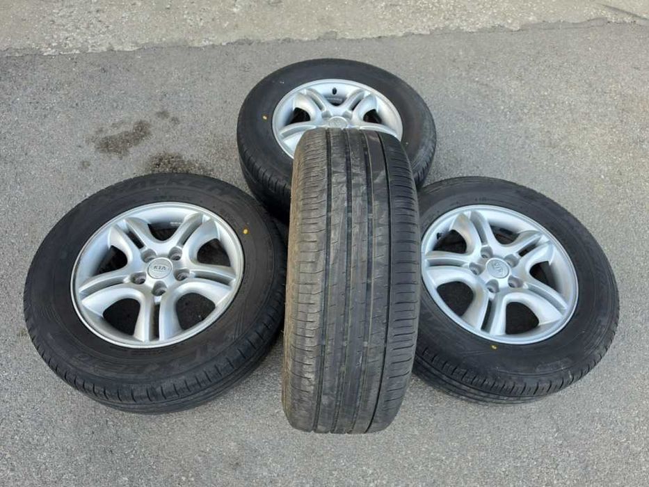 4 бр. Летни гуми 235/60 R16 с алуминиеви джанти 5x114.3 Kia Toyota Hyundai Honda