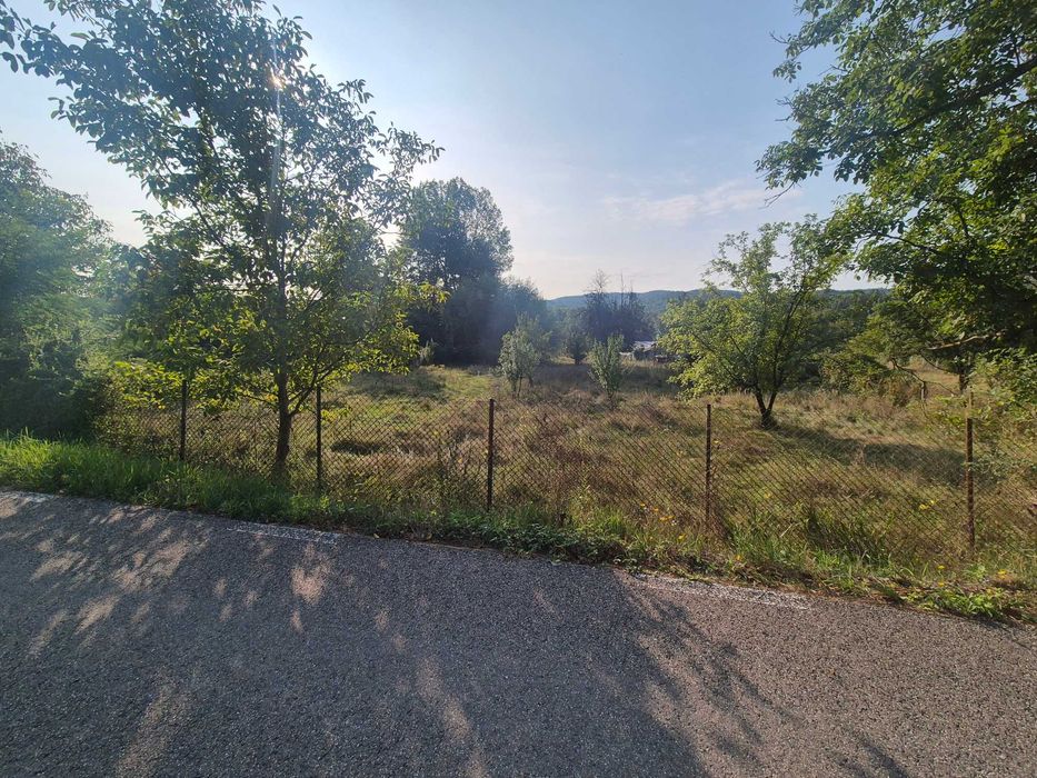 Teren intravilan 2611 m2 Tepsenari comuna Milcoiu