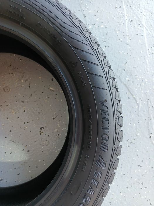 195.55.15 Goodyear All Season Second-hand