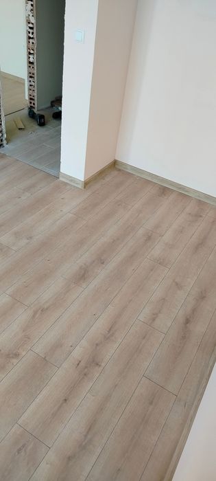 Ламинат,Замазка,Боядисване