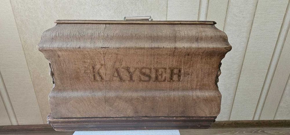 Швейная машинка "Кайзер"