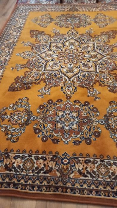 Ковры натуральные(2 штуки), 2*3 метра.