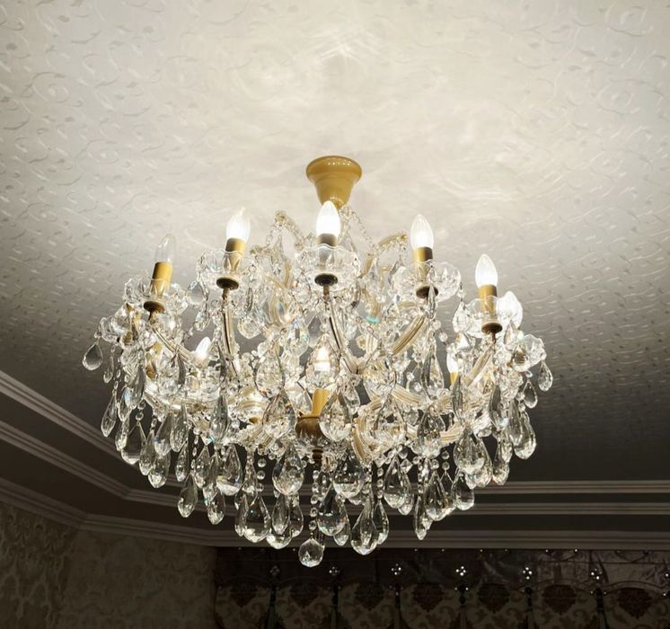 Люстра хрусталь гостиная