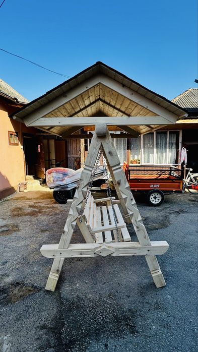 Balansoar rustic,sculptat din lemn masiv