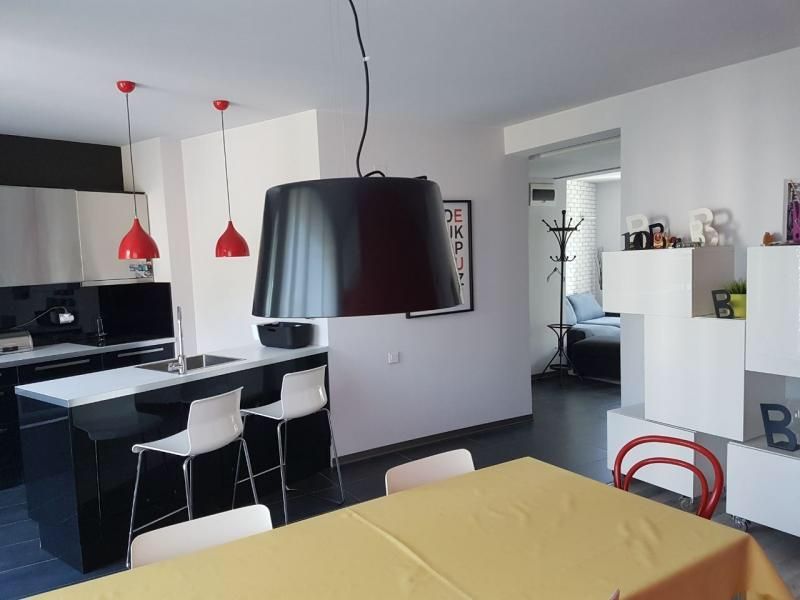 Дава се под наем Двустаен апартамент в София, Бояна - 90 кв.м за 850 € - Снимка #2