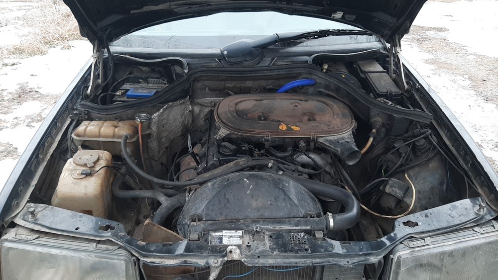 Продам Мерсесес 124