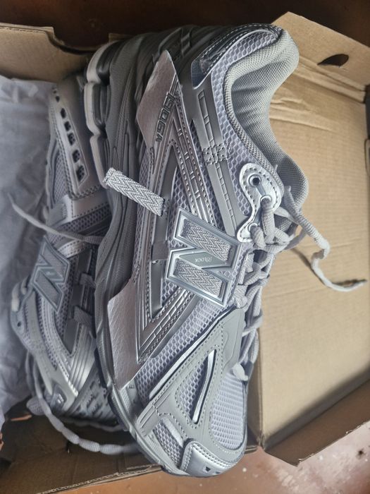 кроссовки new balance