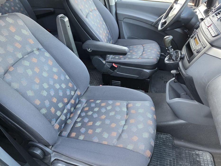 Mercedes Vito - 8+1 Locuri (9 Locuri) - 2.2D 150Cp - Clima