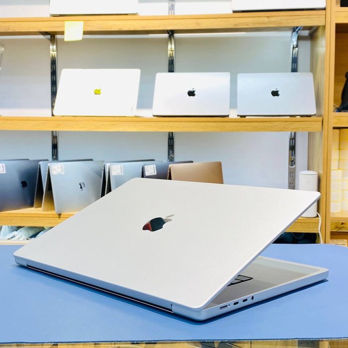 MacBook Pro M1 Pro  16inch