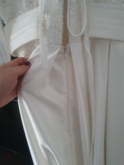 Vand rochie de mireasa