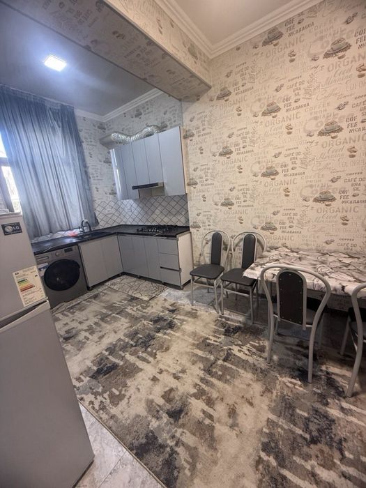 Продается 3-комнатная квартира в Бухара Парадокс 67m2 Евроремонт