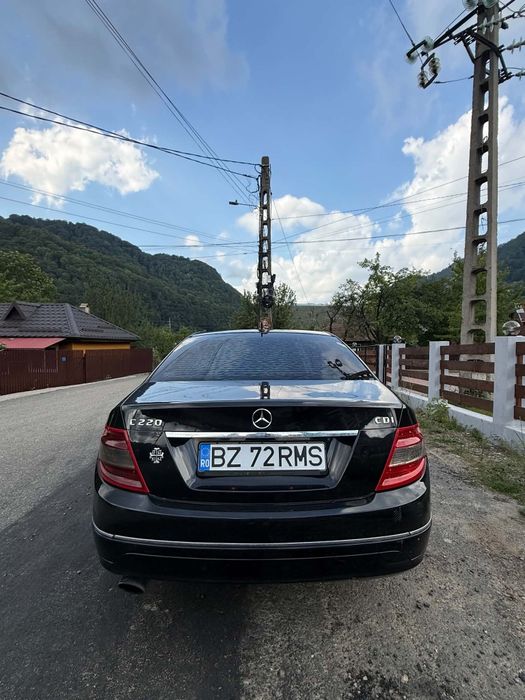 Mercedes Benz C220