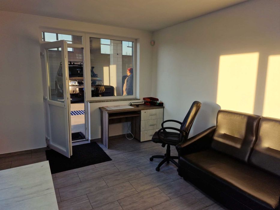 Hală de Închiriat !!! Construcție și teren de vânzare !!!