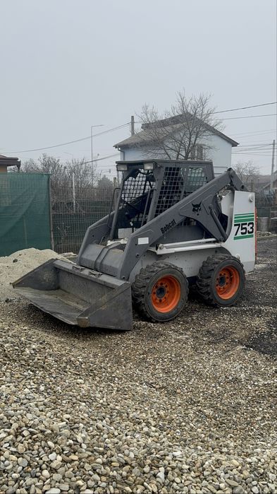 Inchiriri mini-incarcator Bobcat