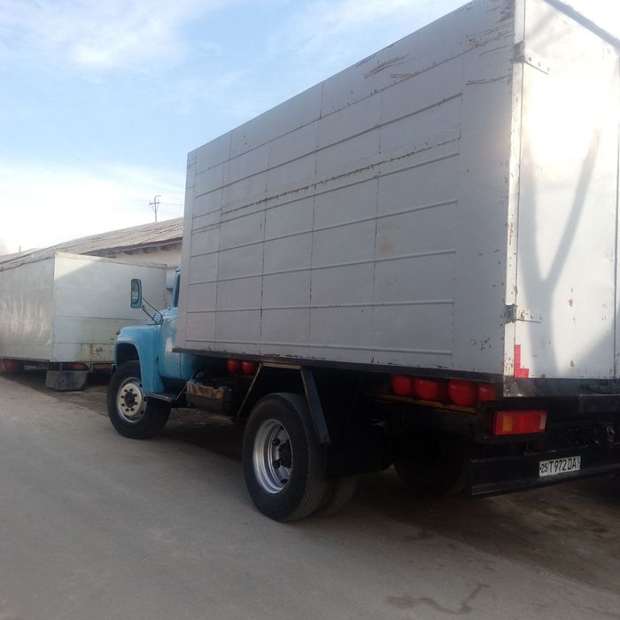 Зил 130 сотилади