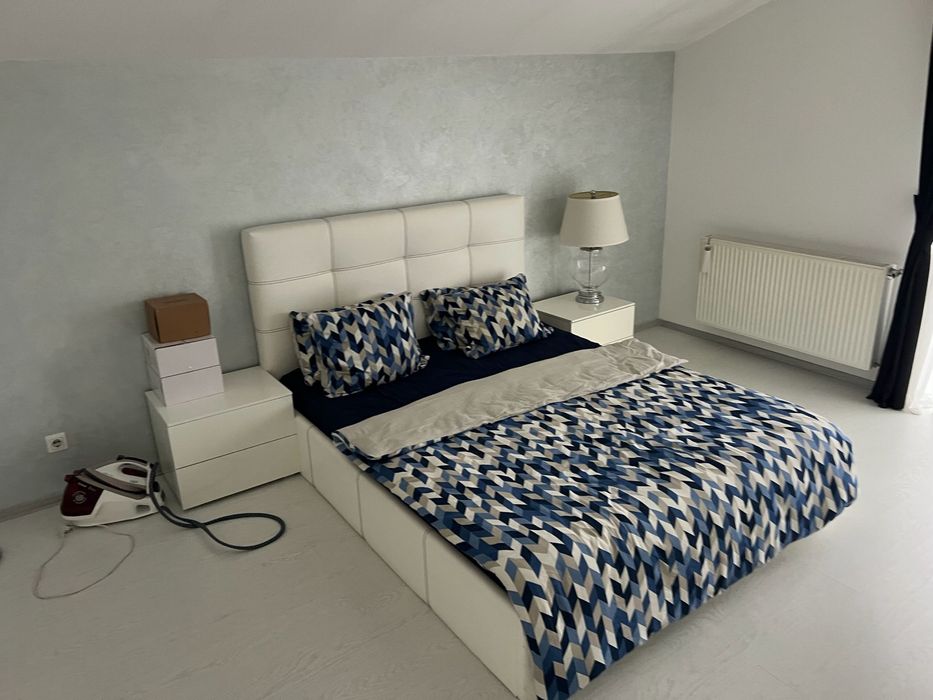 inchiriez apartament 4 camere