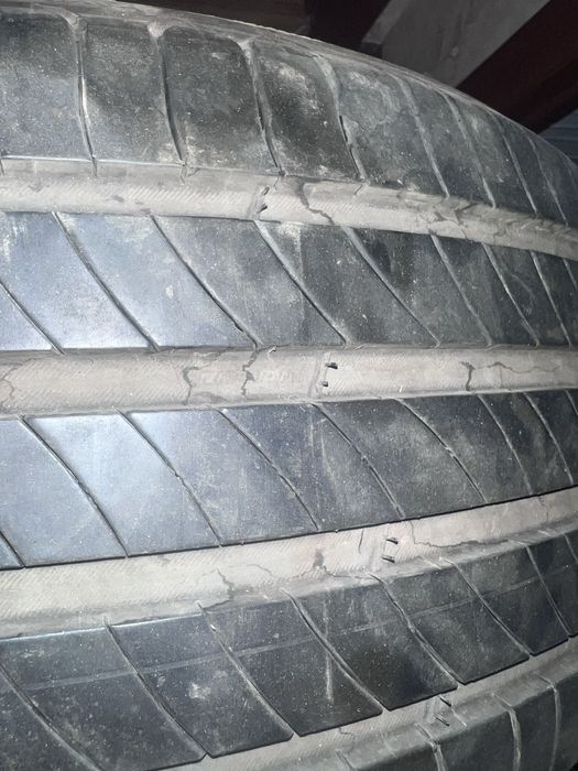 Одна шина Michelin