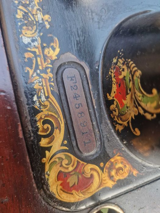 Masina de cusut SINGER Vintage de piese sau restaurat