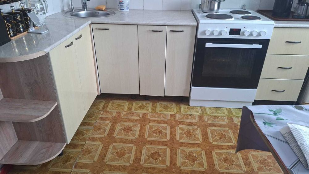 Кухонный гарнитур срочно