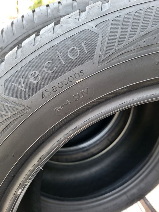 235 55 18 Good Year 4бр всесезонни дот 24