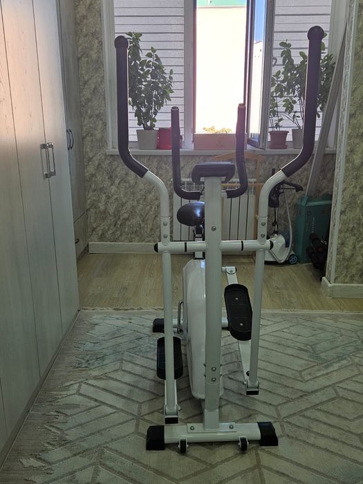 Тренажер орбитрек