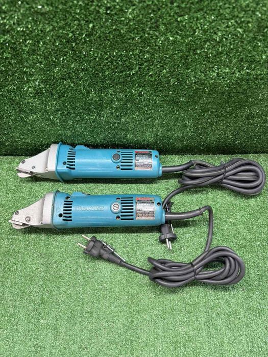 Ножици за ламарина Makita JS1660