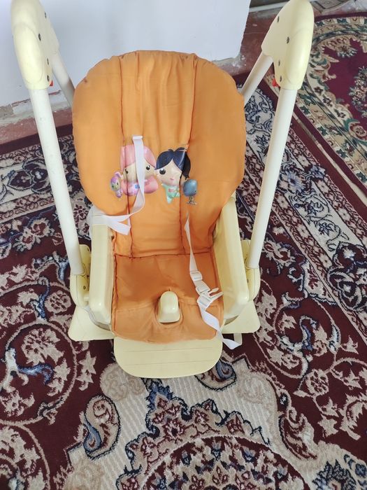 Стуль для кормления