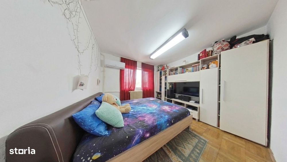 Apartament cu 3 camere de vanzare – Piata Garii, Arad — fotografia 1