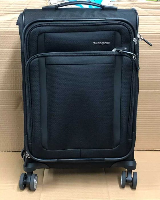 Чемодан для ручной клади Samsonite Renew Softside Luggage! Новый!