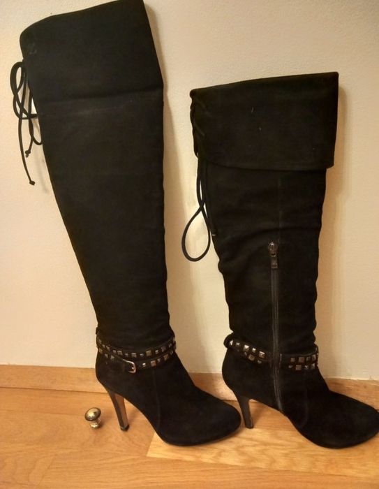 Голямо разнообразие от дамски ботуши No 35 и 36. Като нови!