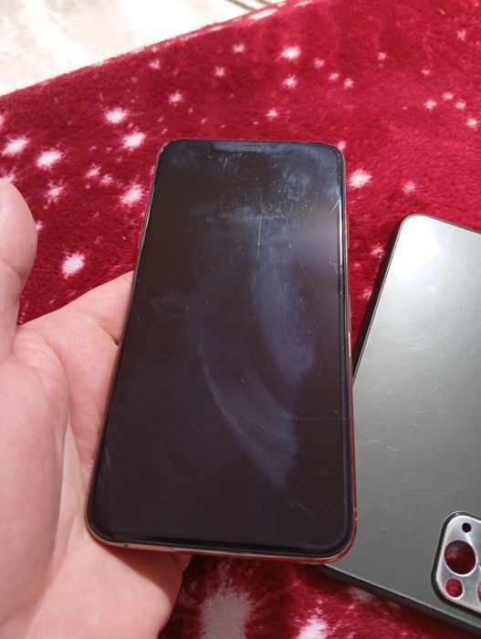 iPhone 11 pro max 256/baterie 83