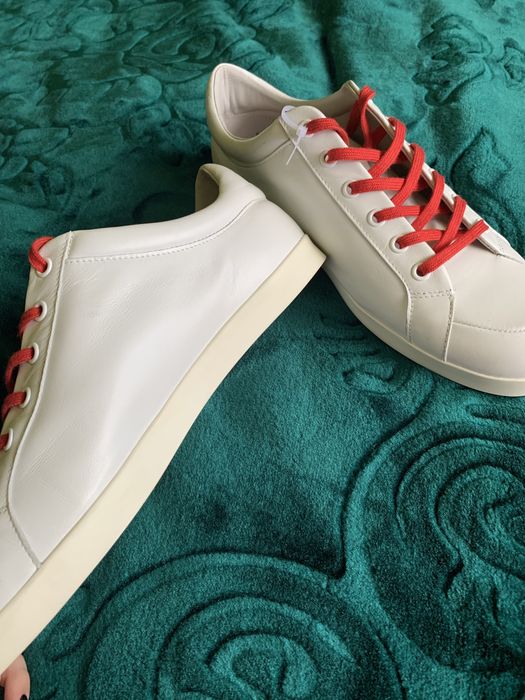 Adidasi Emporio Armani noi, doar probati, albi cu dungi rosii